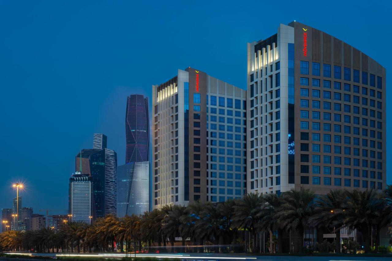 Movenpick Hotel And Residences Riaad Buitenkant foto